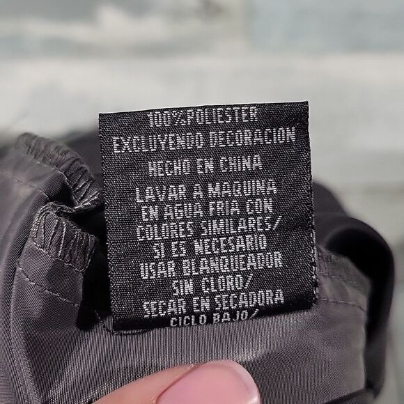 Beautiful Giant Windbreaker Jacket sz Medium - Picture 4 of 4